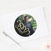 2023年クラスのブラックと金ゴールドの卒業クラス ラウンドシール (封筒)