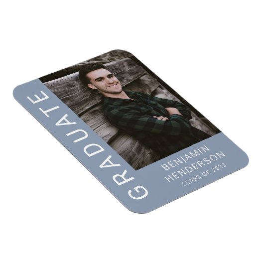 2023年クラスの男子卒業写真 マグネット (右側)