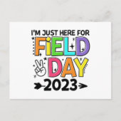 2023年フィールドデーのためにちょうどここに平和サイン先生St ポストカード (正面)