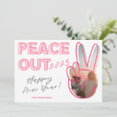 2023年モダンの平和ハッピーニューイヤー写真ピンク シーズンカード (スタンド正面)