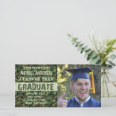 2023年卒業カモフラージュカスタムフォトグリーン 案内状 (スタンド正面)