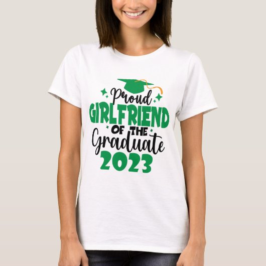 2023年誇りを持った卒業おもしろいのガールフレンド Tシャツ (正面)