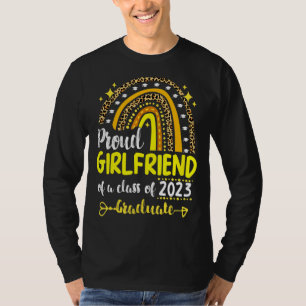 2023年誇りを持った卒業セニオのクラスのガールフレンド Tシャツ