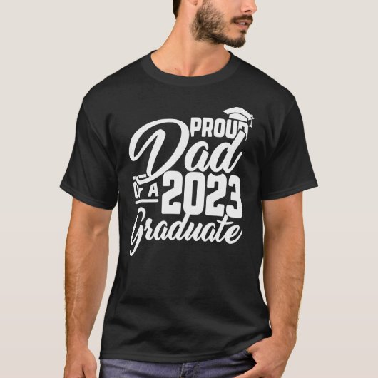 2023年誇りを持った卒業ファミリーのメンズパパ Tシャツ (正面)