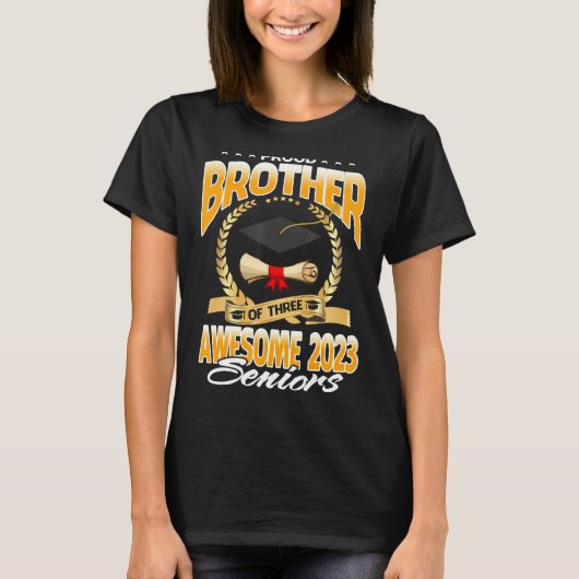 2023誇りを持った年3人の素晴らし兄 Tシャツ (正面)