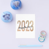 2023黄金の輝きを持つ新年の幸せな文字。 チラシ (シングル)
