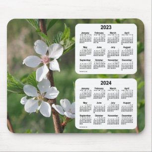 2023-2024 Dogwood 2年カレンダーby Janz マウスパッド
