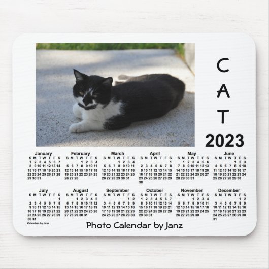 2023 Sassy Cat Photo Calendar by Janz マウスパッド (正面)