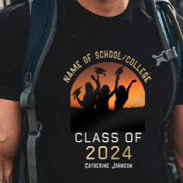2024名前をカスタムするのArch Photo Graduation Class Tシャツ