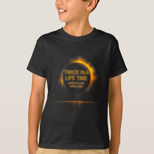 2024太陽の年Eclのライフタイムで2回のEclipseおもしろい太陽の Tシャツ (正面)