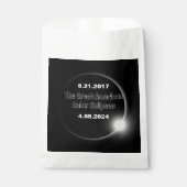 2024年および2017年の二重日食太陽の フェイバーバッグ (正面)