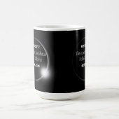 2024年と2017年の二重日付の皆既日食 コーヒーマグカップ (中央)