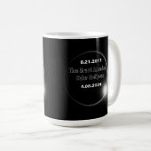 2024年と2017年の二重日付の皆既日食 コーヒーマグカップ (正面右)