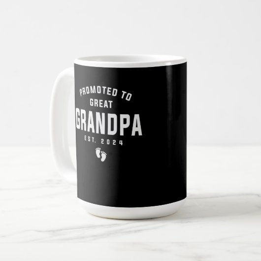 2024年に素晴らしおじいちゃんに昇進 コーヒーマグカップ (正面左)