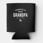 2024年に素晴らしおじいちゃんに昇進 缶クーラー (正面)