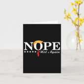 2024年のおもしろいトランプ政治選挙は再び支持しない カード (黄色い花)