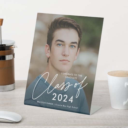 2024年のスクリプトクラスの卒業へようこそ 台座サイン (インサイチュ)