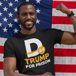 2024年の刑務所のトランプ Tシャツ