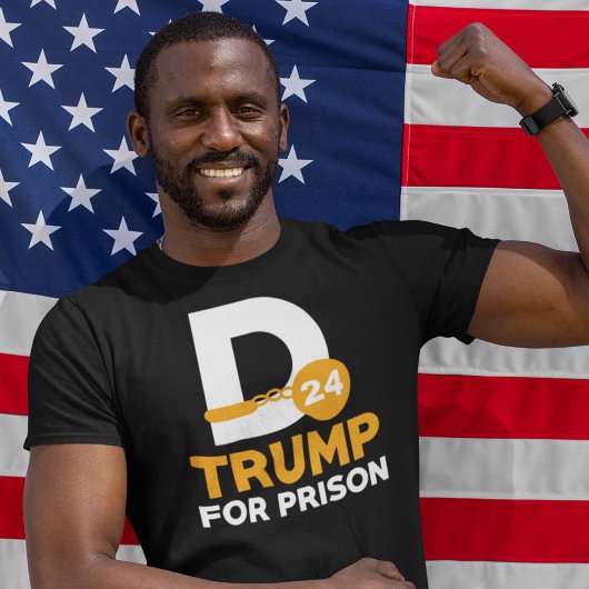 2024年の刑務所のトランプ Tシャツ