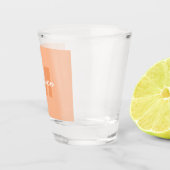 2024年の桃の色とカスタムモノグラム名 ショットグラス (右)