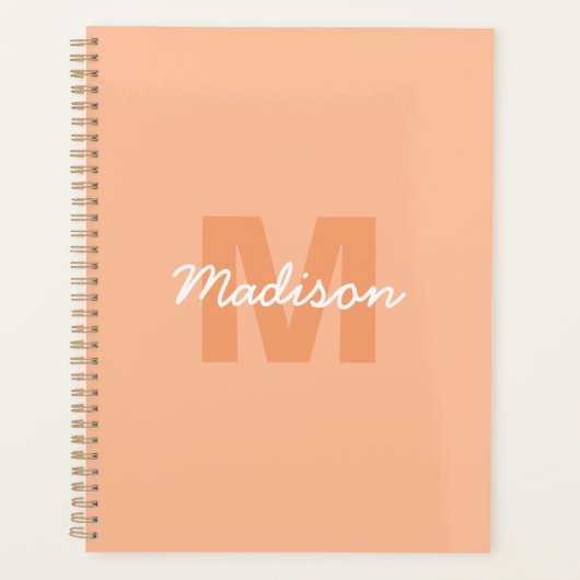 2024年の桃の色とカスタムモノグラム名 プランナー手帳 (正面)