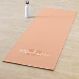 2024年の桃の色とカスタムモノグラム名 ヨガマット