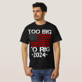 2024年の選挙で大きすぎる Tシャツ (正面フル)