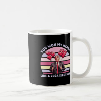2024年の選挙のように私の心を掴んだ Funny Trump  コーヒーマグカップ