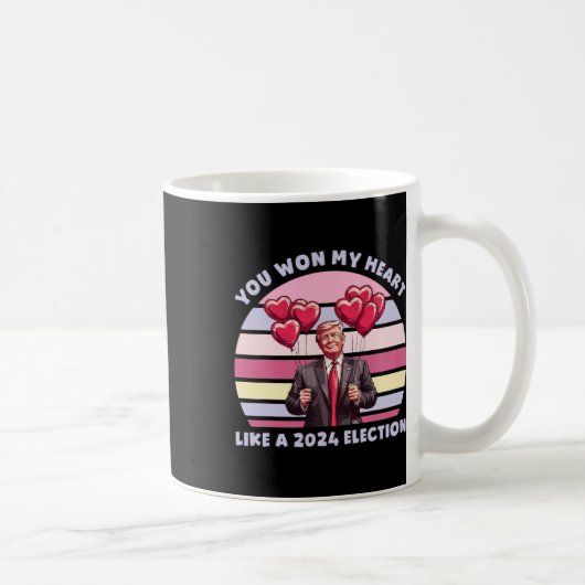 2024年の選挙のように私の心を掴んだ Funny Trump コーヒーマグカップ (右)