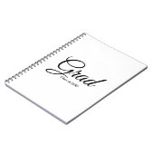 2024年のGradクラスの白黒カスタムスクリプト文字 ノートブック (左側)