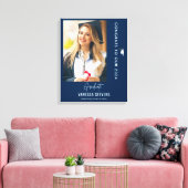 2024年のGraduate Navy Photoへのおめでとうモダン キャンバスプリント (インサイチュ (リビング))