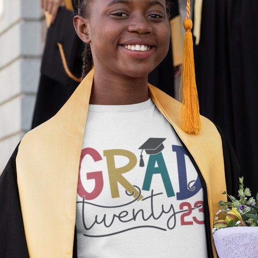 2024年はっきりしたカラフル卒業 Tシャツ