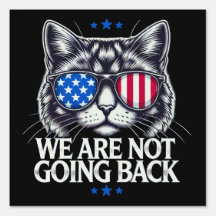 2024年アメリカ大統領選挙の日 私たちは決して戻らない 猫