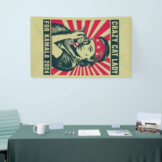 2024年カマラのためのクレイジーキャットレディ 横断幕 (トレードショー)