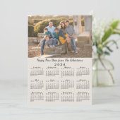 2024年カレンダベージュ2カスタム枚の写真新年おめでとう シーズンカード (スタンド正面)