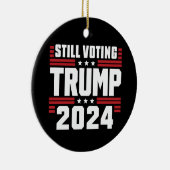 2024年トランプの愛国的なアメリカ国旗を未だ投票している セラミックオーナメント (右)
