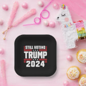 2024年トランプの愛国的なアメリカ国旗を未だ投票している ペーパープレート (パーティー)