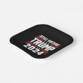 2024年トランプの愛国的なアメリカ国旗を未だ投票している ペーパープレート (傾斜あり)