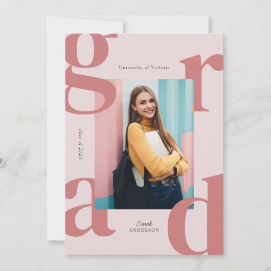 2024年モダン卒業のピンクはっきりしたクラス 招待状 (正面)