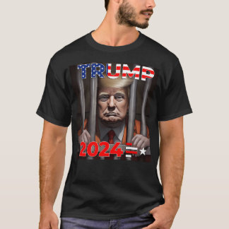 2024年刑務所でトランプ（犯罪者をトランプ） Tシャツ