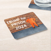 2024年刑務所のトランプ スクエアペーパーコースター (アングル)