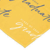 2024年卒業イエローブルーホワイト テーブルクロス (アングル)