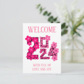 2024年新年あいさつ母パパ姉弟ボス ポストカード (スタンド正面)