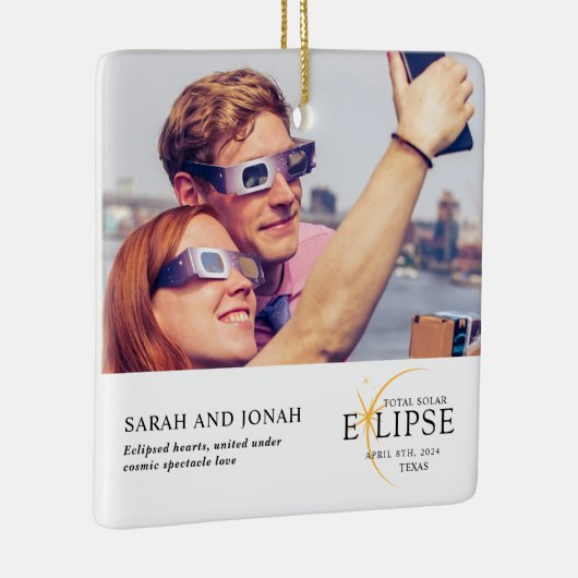 2024年皆既日食太陽の写真カップルのプレゼント セラミックオーナメント (右)