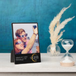 2024年皆既日食太陽の写真カップルのプレゼント フォトプラーク<br><div class="desc">2024年のトータル太陽のEclipseフォトカップルのギフトセラミックオーナメントは、この天のイベントの魔法を捉えた大切な記念品。このパーソナライズされたオーナメントはお気に入りの日食の写真と共にインスパイア、太陽と月と地球が並ぶ時の畏敬の念を表す。セラミック高品質製で、休日の装飾に最適な追加や、一年中の記念品。あなたはの祝天文学への愛や単に特別な記憶を大切にするかどうか、このオーナメントは何年も大切に思わ来せる。セラミック疑問に思オーナメントと共に宇宙の姿を捉えパーソナライズされたてみよう。</div>