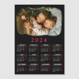 2024年磁気カレンダーと子どもの写真
