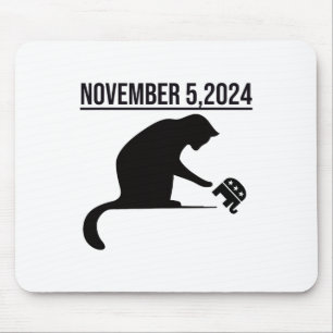 2024年11月5日キャットレディースキャッツの復讐物語 マウスパッド