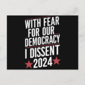 2024年、民主主義への恐怖を抱いて反対する ポストカード (正面)