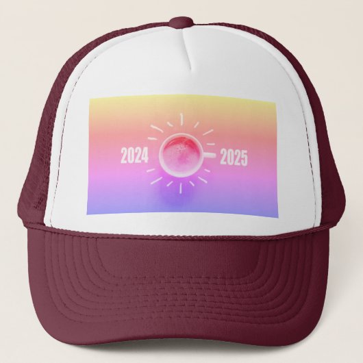 2024年 2025年 センター ティーマグ キャップ アクセサリー (正面)