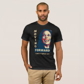 2024年MOVING FORWARD Kamala Harris for President Tシャツ (正面フル)